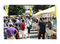 東武ワールドスクウェア駐車場内　鬼怒川温泉餃子祭り